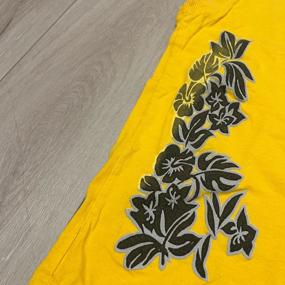 Y2K FUBU Yellow Surf 05 Floral Tank Size Small - Picture 3 of 9